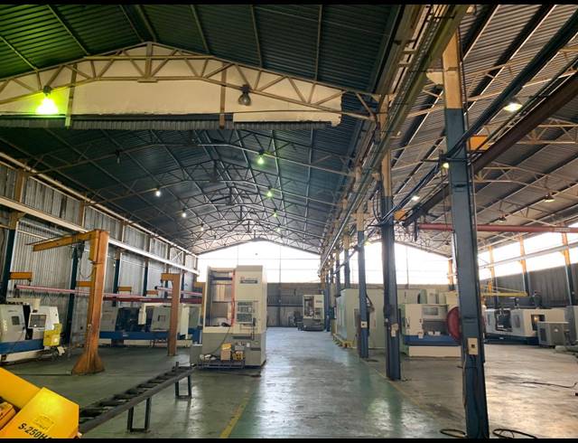 5,060M² WAREHOUSE TO LET IN ANDERBOLT